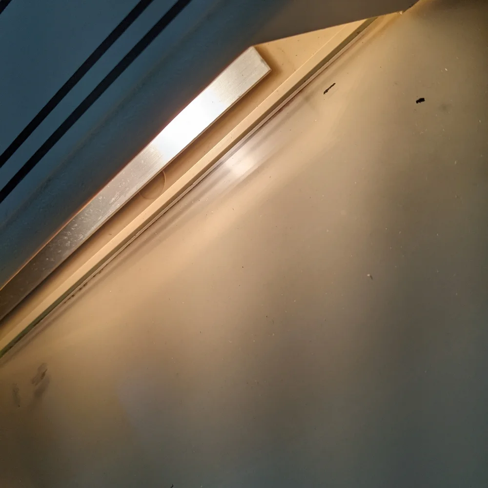 SOLD Vintage Underwriters Laboratories Illuminated Picture Frames 8x10 Set of 2 - Picture 3 of 10